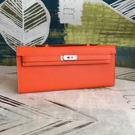 🔥 In Stock! Kelly Cut 31 Clutch – Vibrant Orange Epsom Leather, Premium Craftsmanship, Elegant Evening Bag 🍊